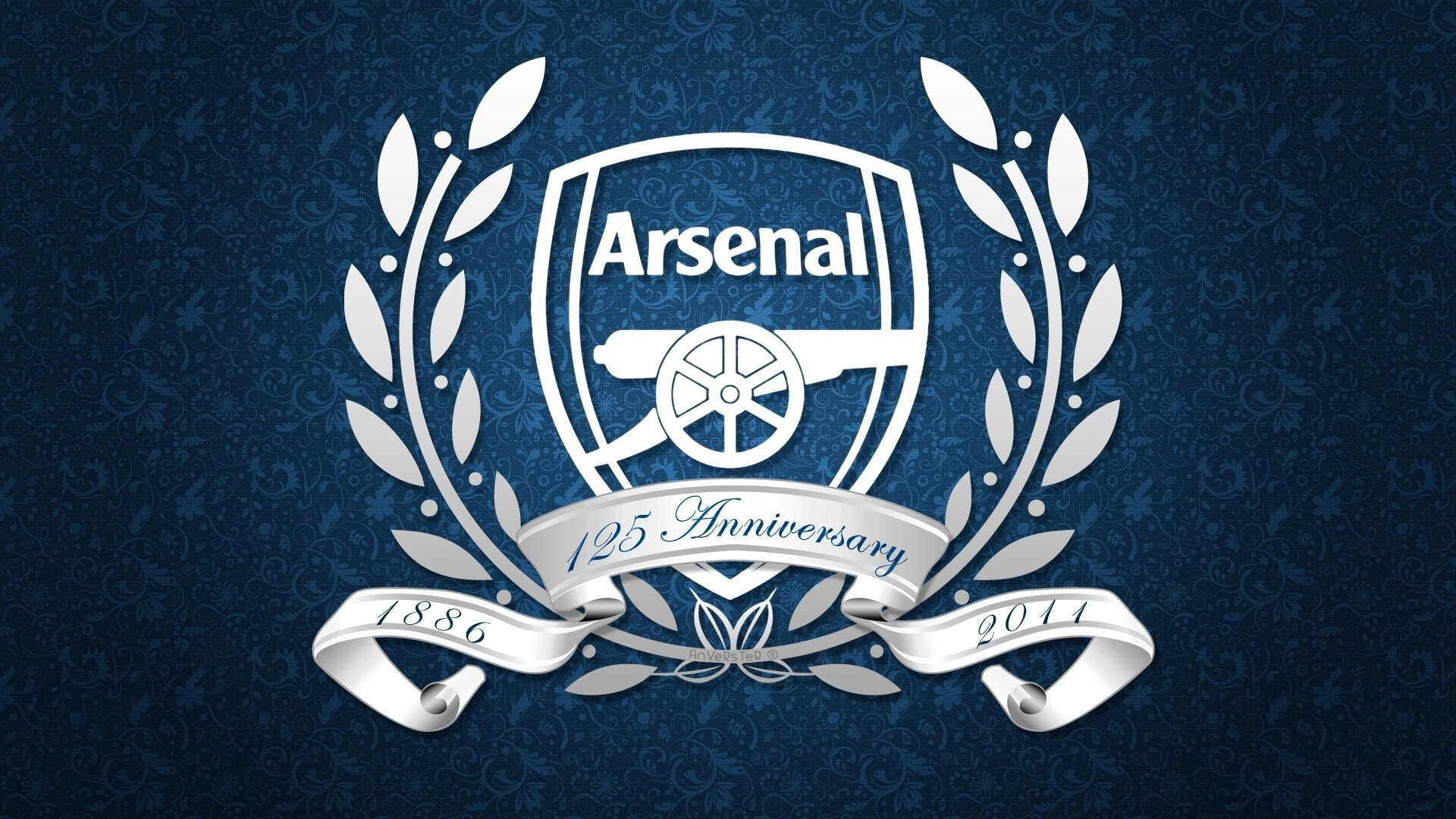 kaiyun入口-蓝黑风暴摧垮银河战舰，国米帽子戏法击碎皇马防线，伯纳乌沦为进球乐园，蓝黑风暴席卷伯纳乌，帽子戏法击碎皇马